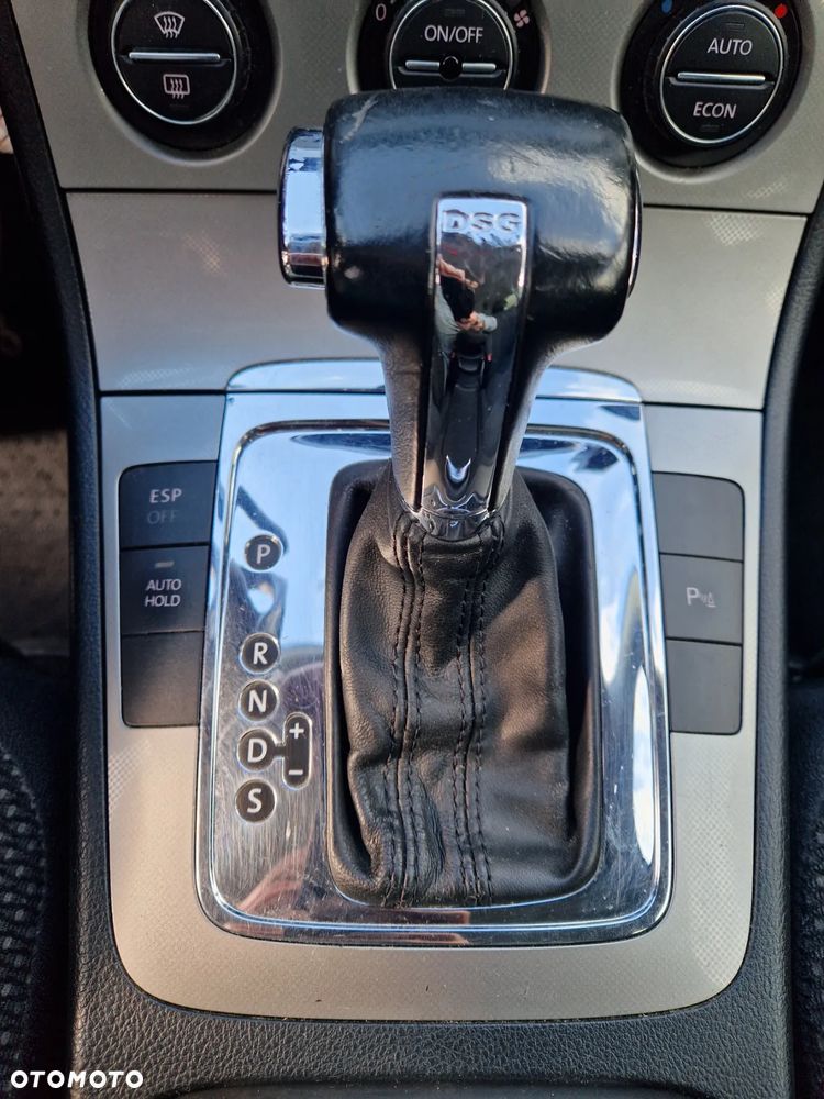 Volkswagen Passat 2.0 TDI Highline DSG - 15