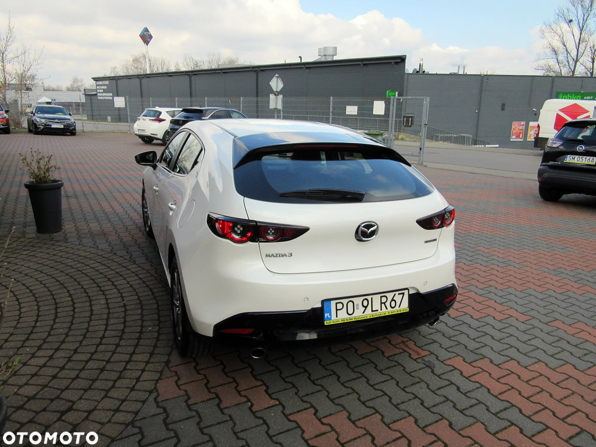 Mazda 3 - 4