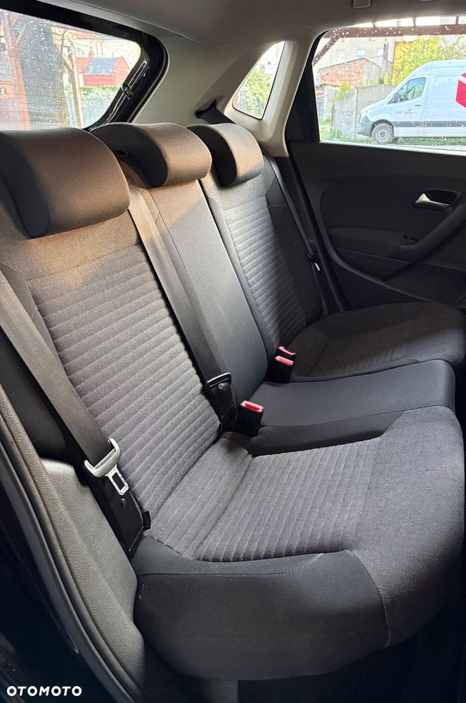 Volkswagen Polo - 8