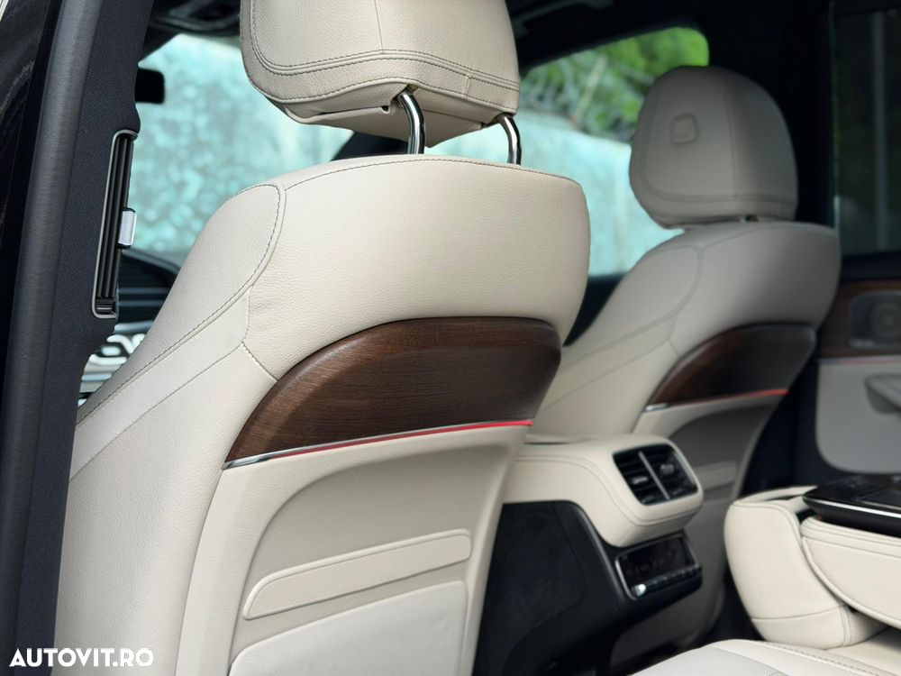 Mercedes-Benz GLS 450 4Matic 9G-TRONIC Exclusive - 27