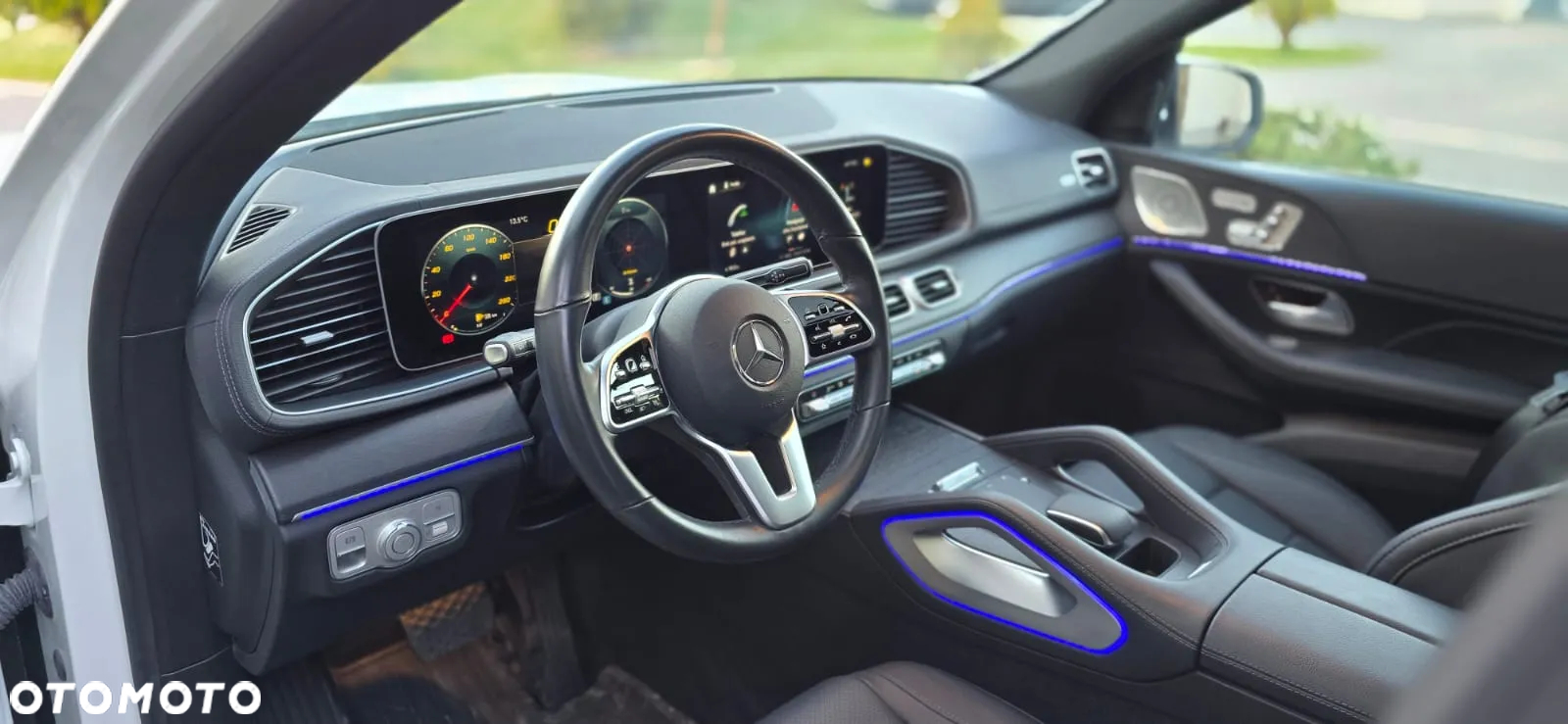 Mercedes-Benz GLE - 12