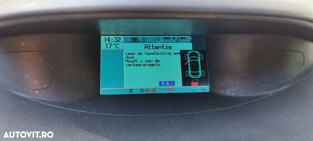 Renault Laguna - 18