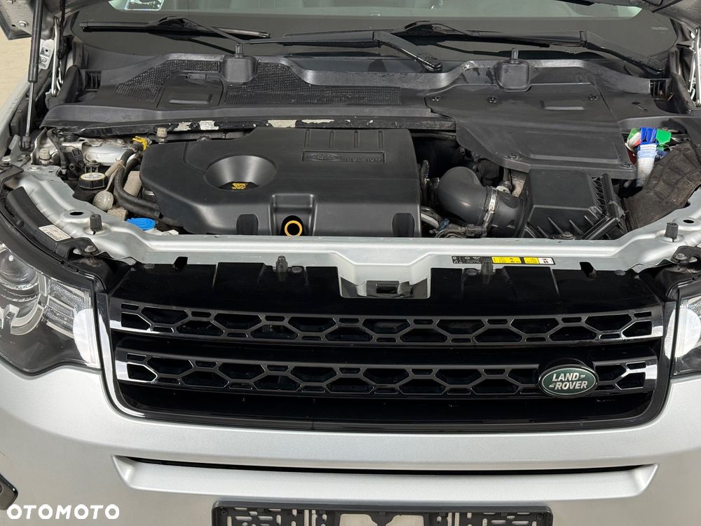 Land Rover Discovery Sport 2.0 TD4 HSE - 17