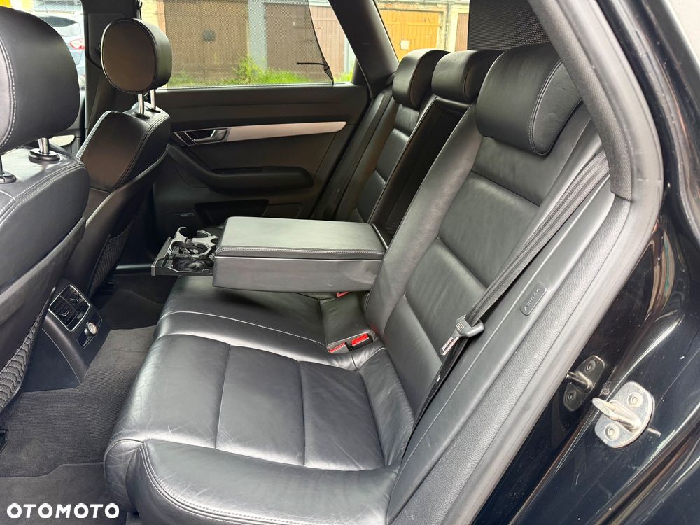Audi A6 Avant - 17