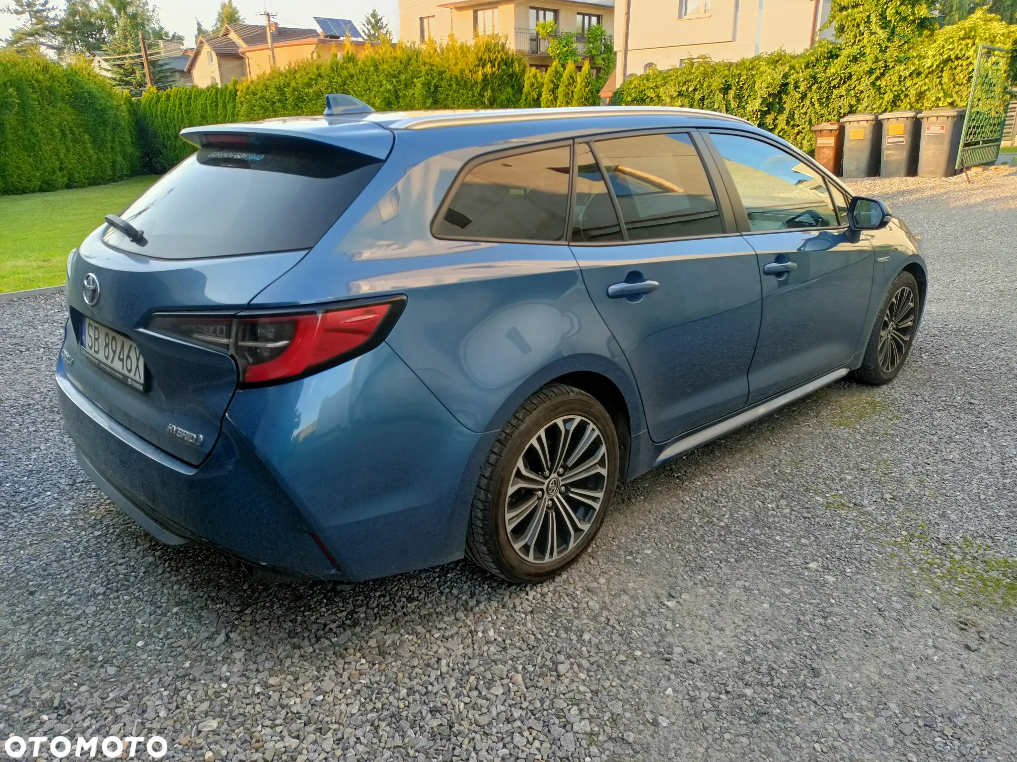 Toyota Corolla 2.0 Hybrid Comfort - 3