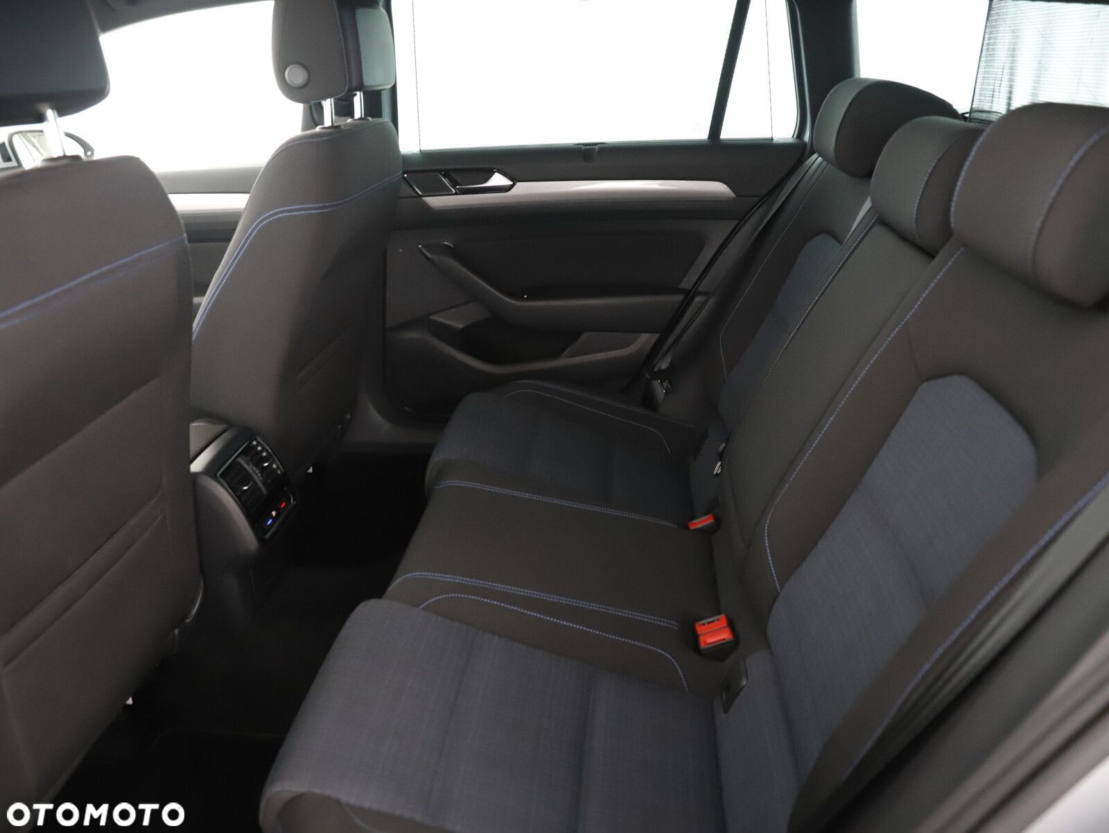 Volkswagen Passat 1.4 TSI Plug-In Hybrid GTE DSG - 11