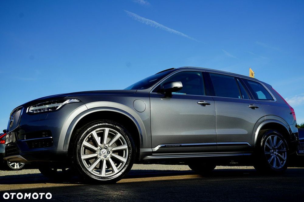 Volvo XC 90 - 7