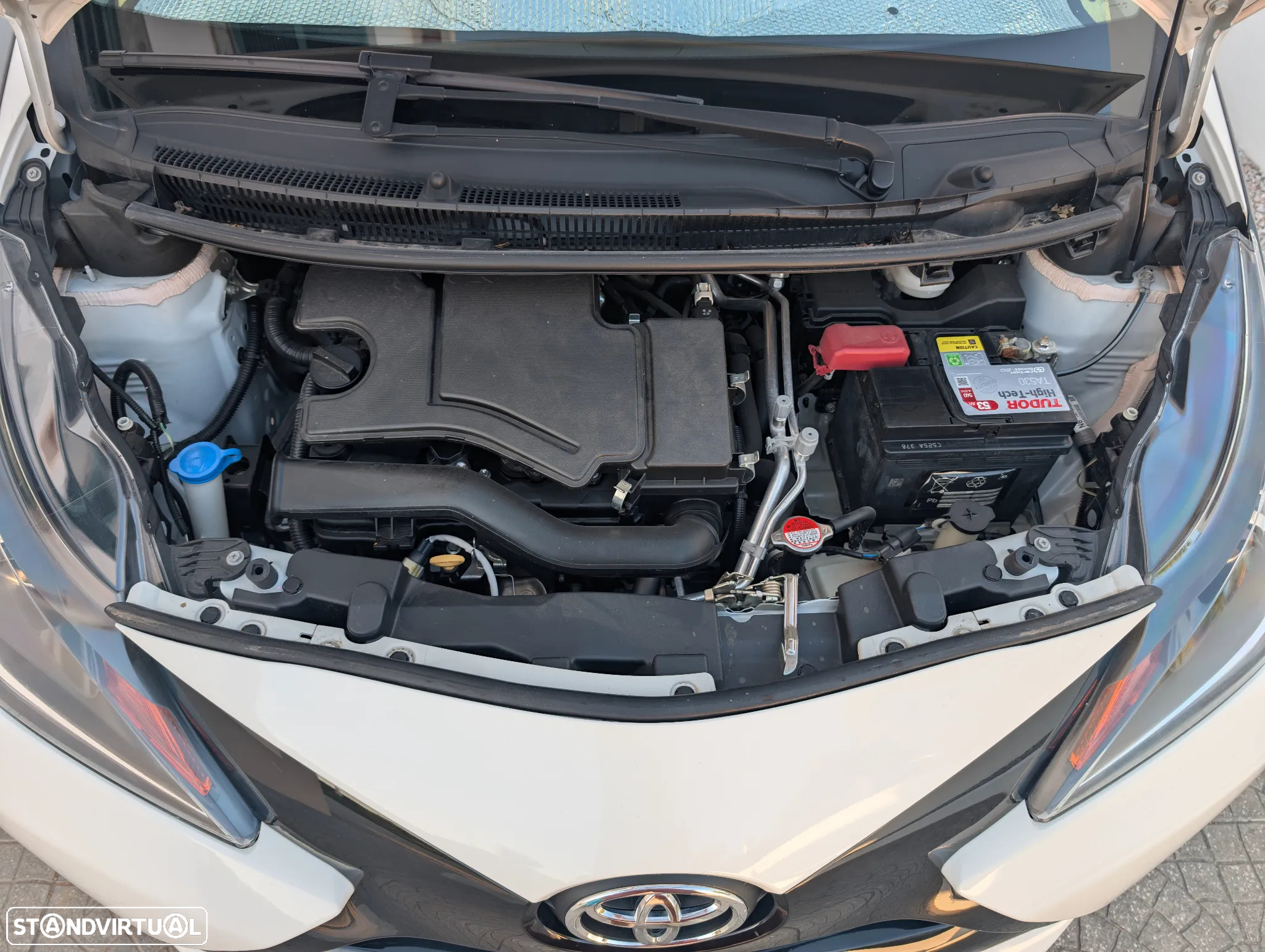 Toyota Aygo 1.0 X-Play+AC+X-Touch - 2