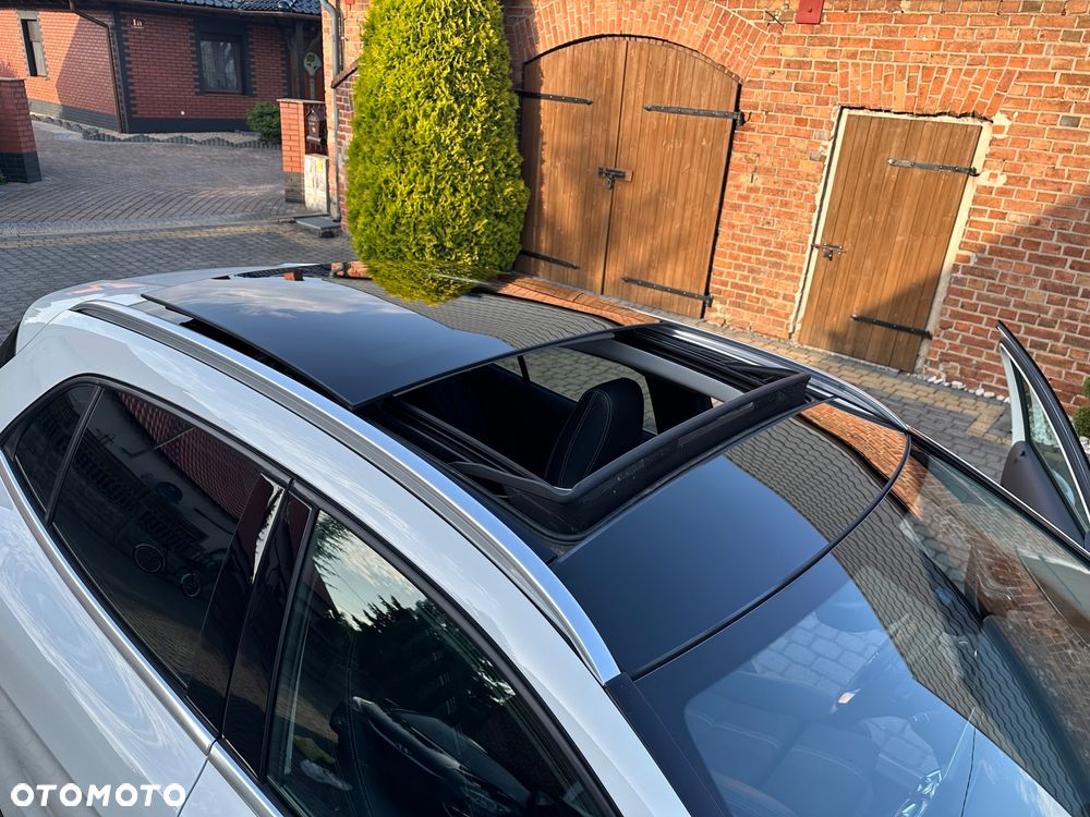 Mercedes-Benz GLA - 6