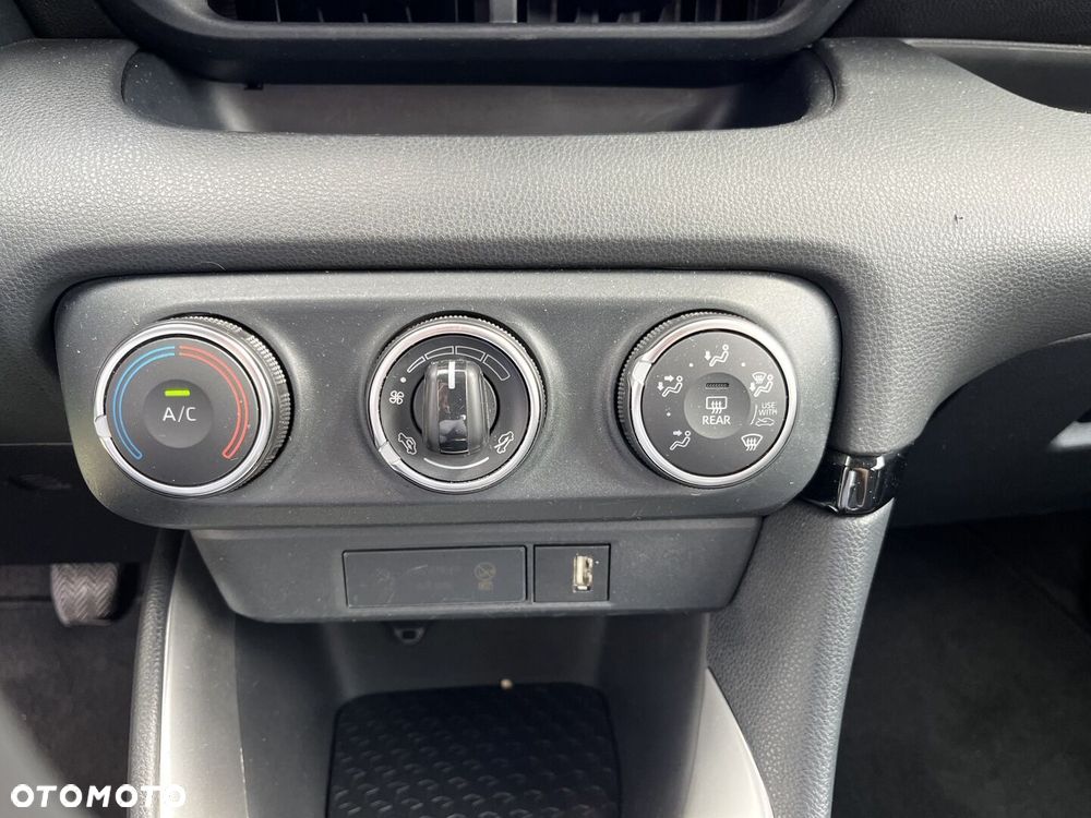 Toyota Yaris - 16