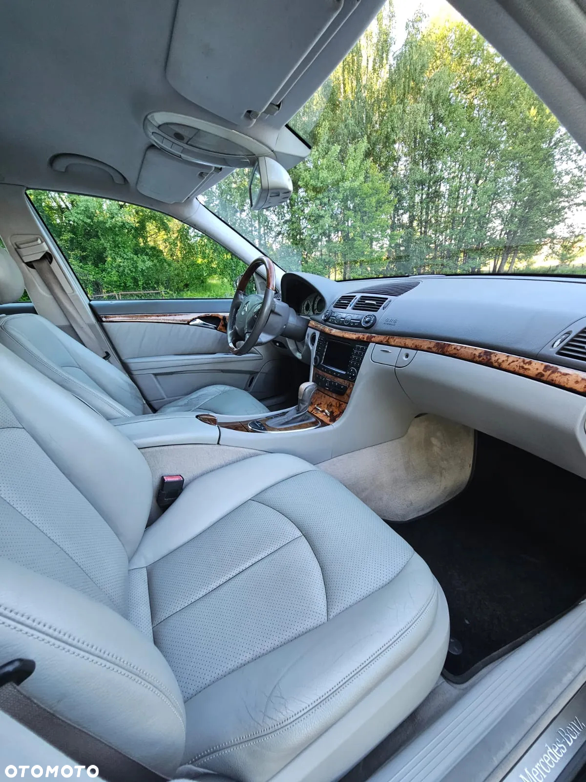 Mercedes-Benz Klasa E 320 T Avantgarde - 9