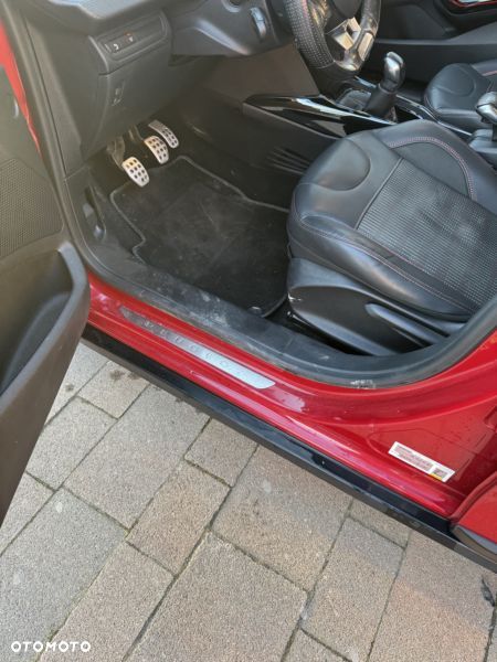 Peugeot 2008 PureTech 110 Stop&Start GT-Line Edition - 13