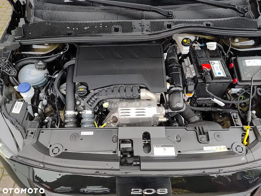 Peugeot 208 - 21
