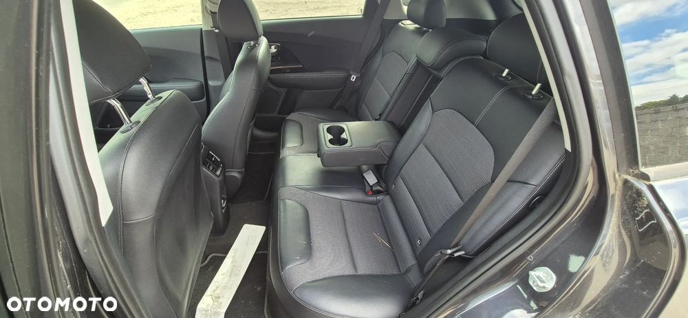Kia Niro - 15