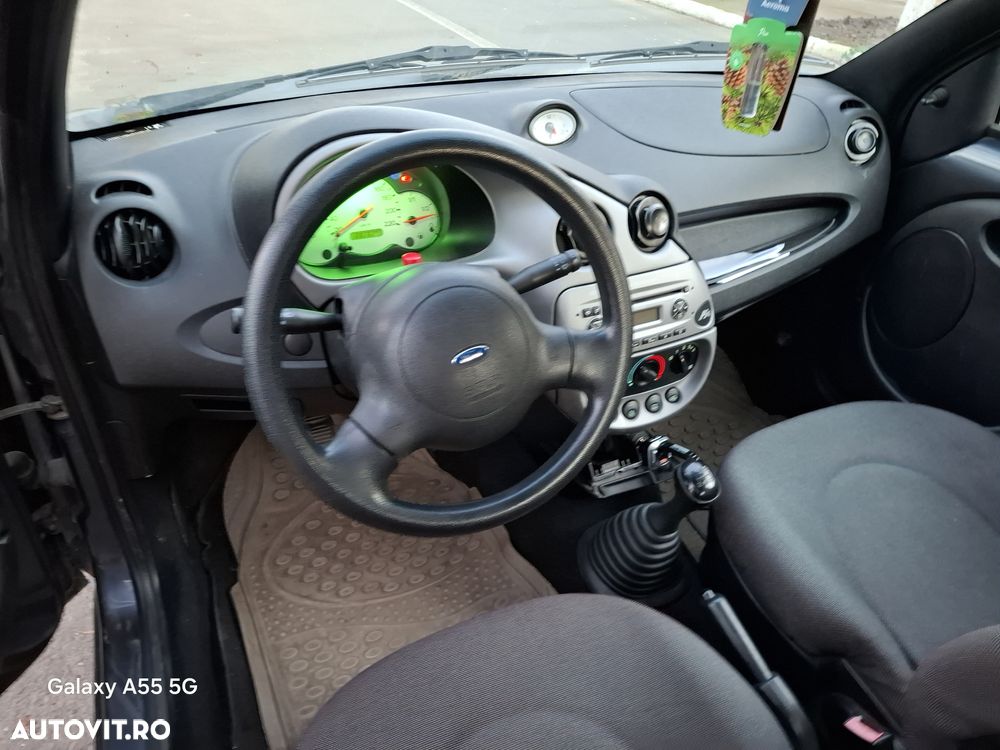 Ford Ka 1.3 Base - 13