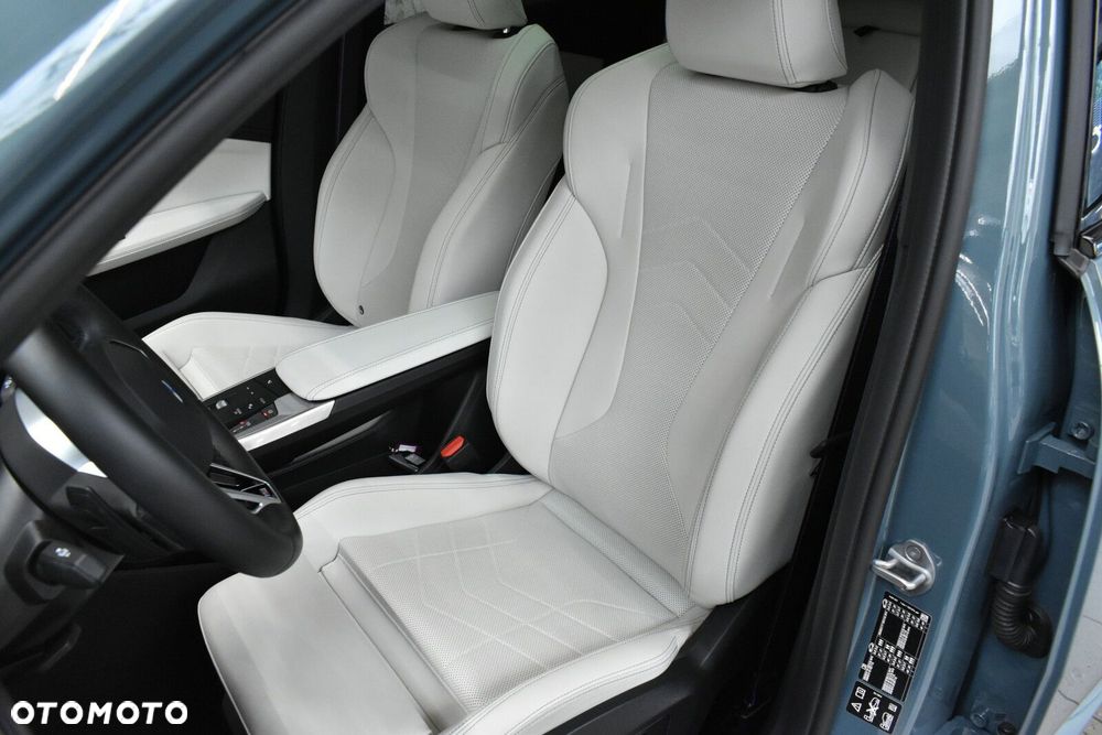 BMW X2 - 11
