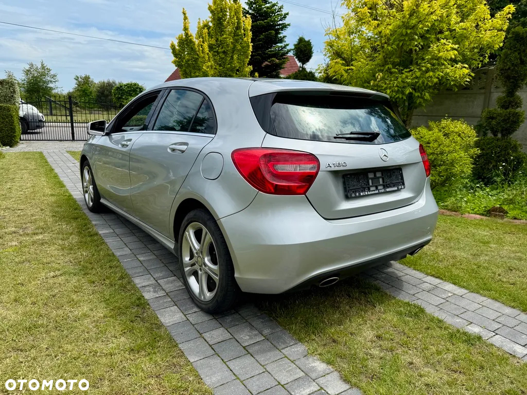 Mercedes-Benz Klasa A 180 AMG Line - 12