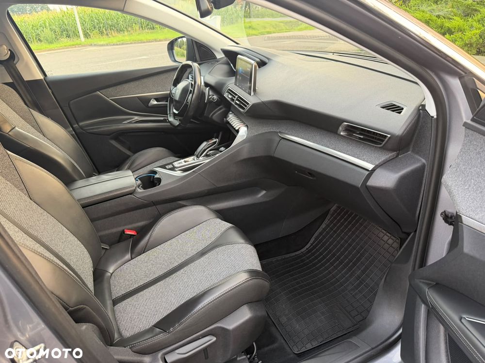 Peugeot 3008 BlueHDi 120 EAT6 Stop & Start Allure - 31