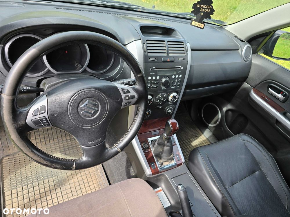 Suzuki Grand Vitara - 7