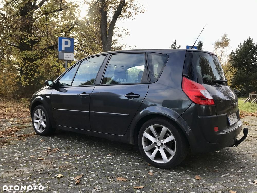 Renault Scenic - 8