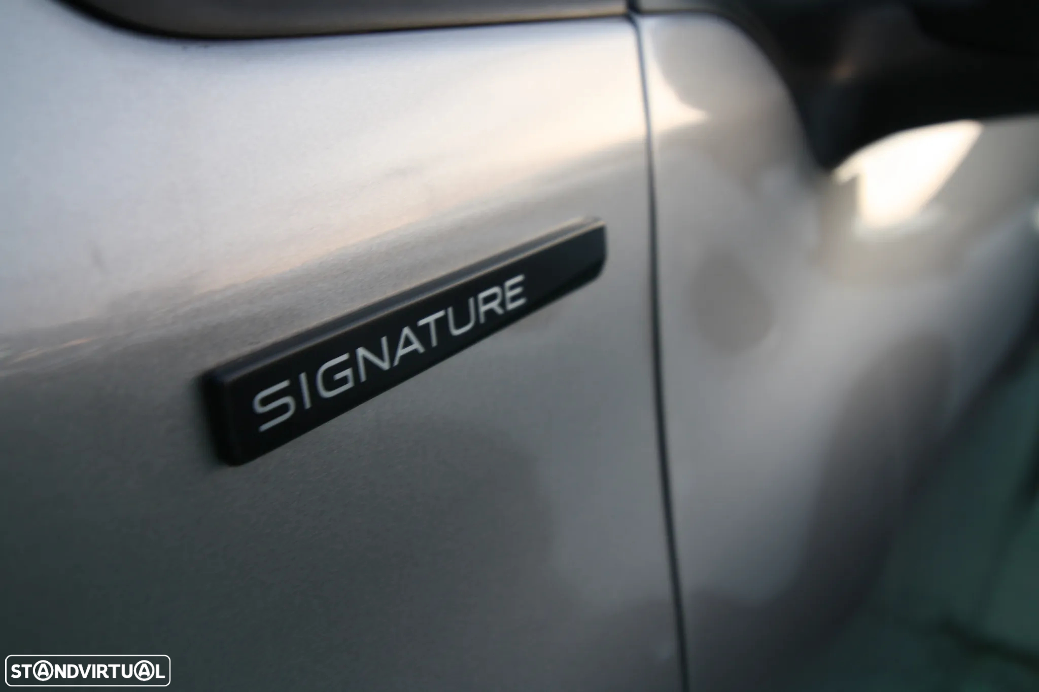Peugeot 208 1.5 BlueHDi Signature - 47