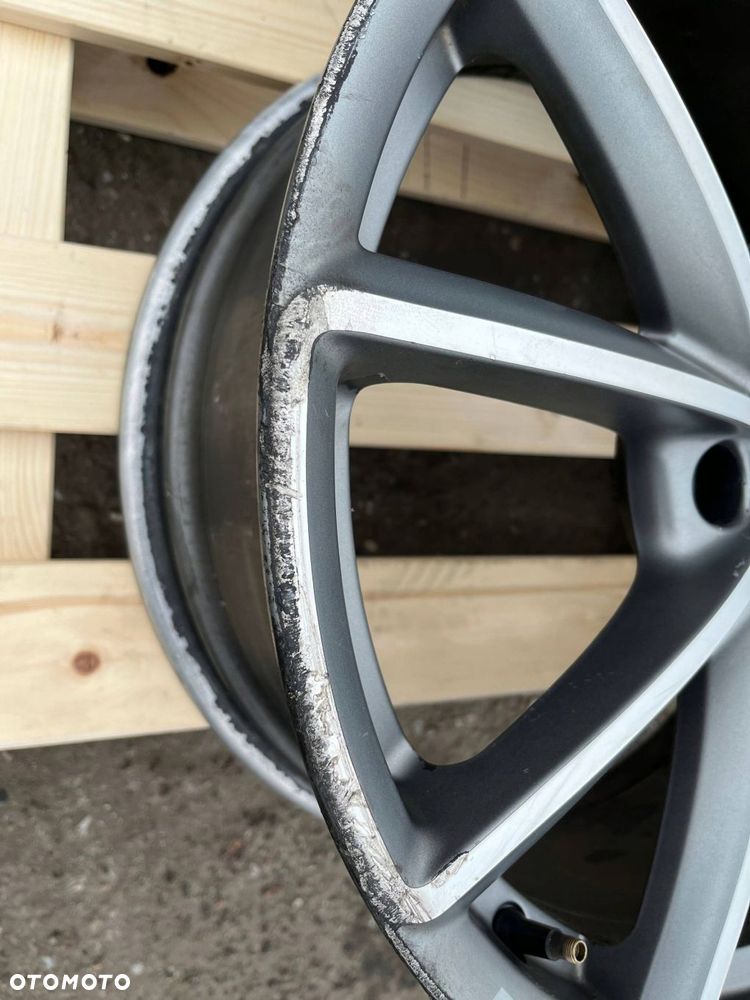 AUDI A4 B9 ALU FELGI R19 AUDI SPORT KOMPLET ET 40 8W0601025EA - 9