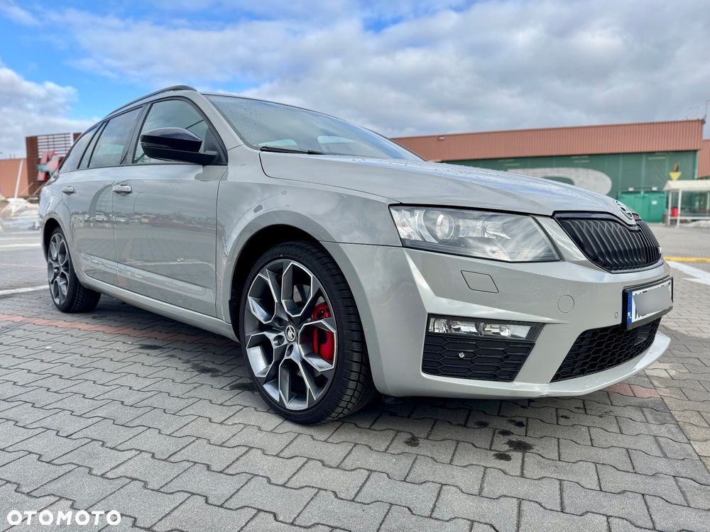 Skoda Octavia 2.0 TDI (Green tec) DSG RS - 13