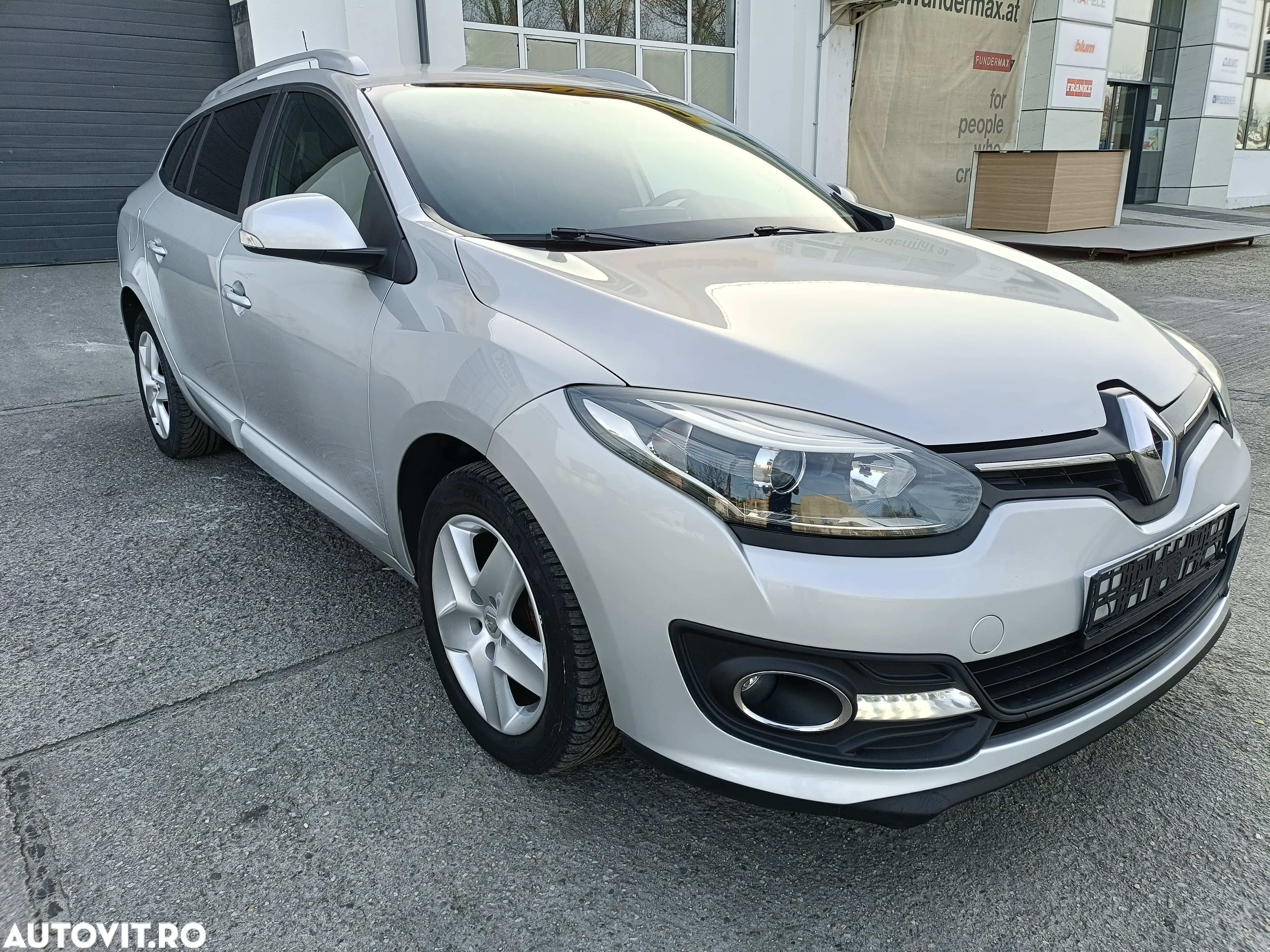 Renault Megane Grandtour dCi 110 FAP Expression - 4