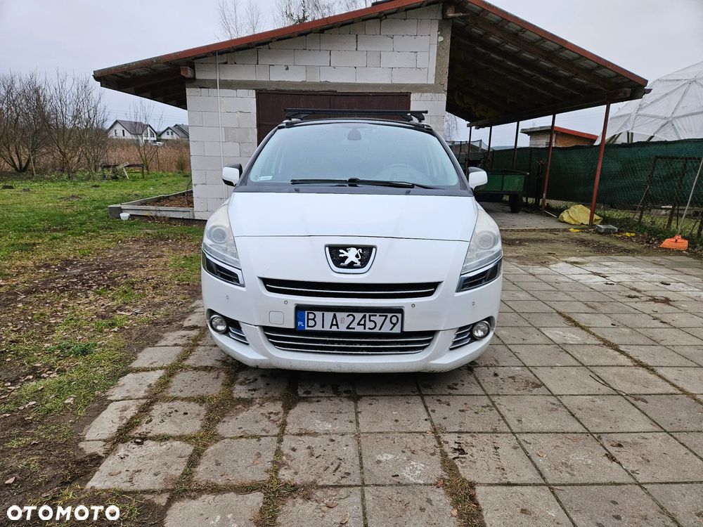 Peugeot 5008 - 3