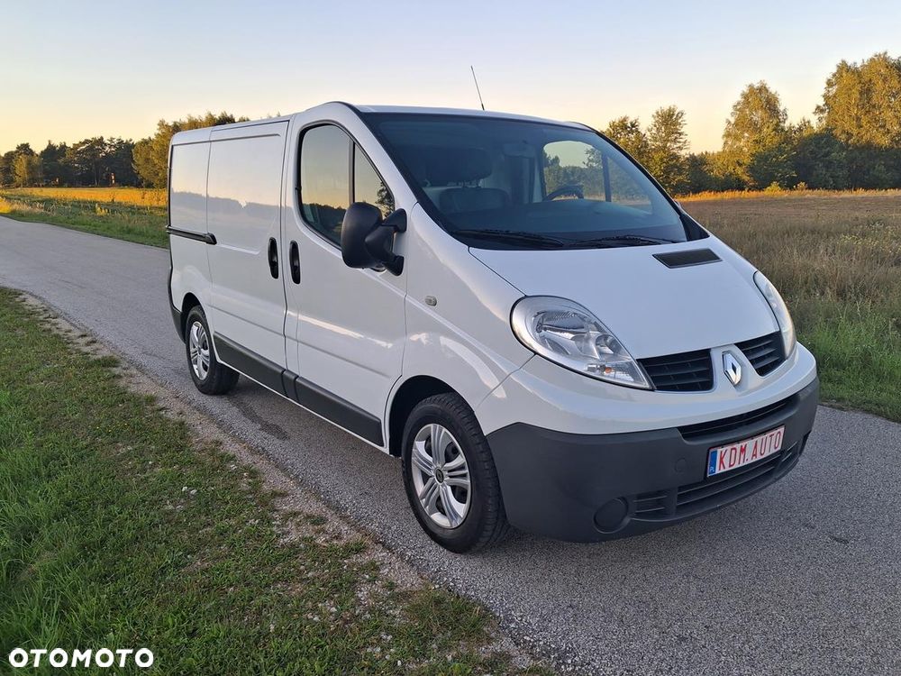 Renault Trafic - 15