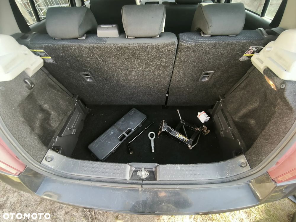 Suzuki Swift 1.3 DDiS GLX / Comfort - 9