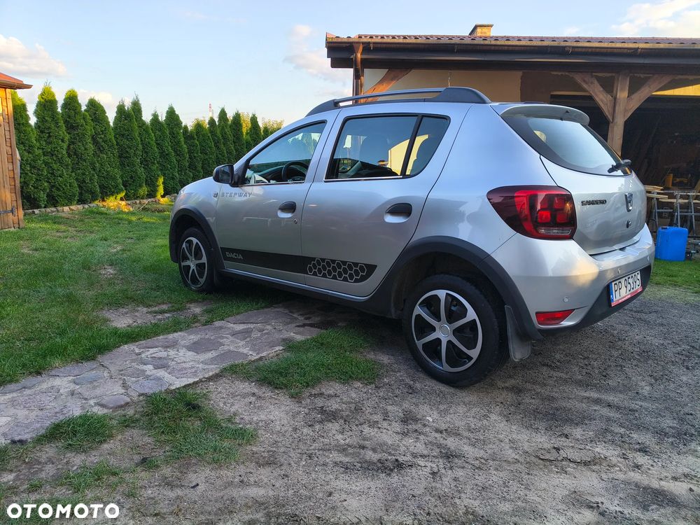 Dacia Sandero 1.0 SCe Laureate - 4
