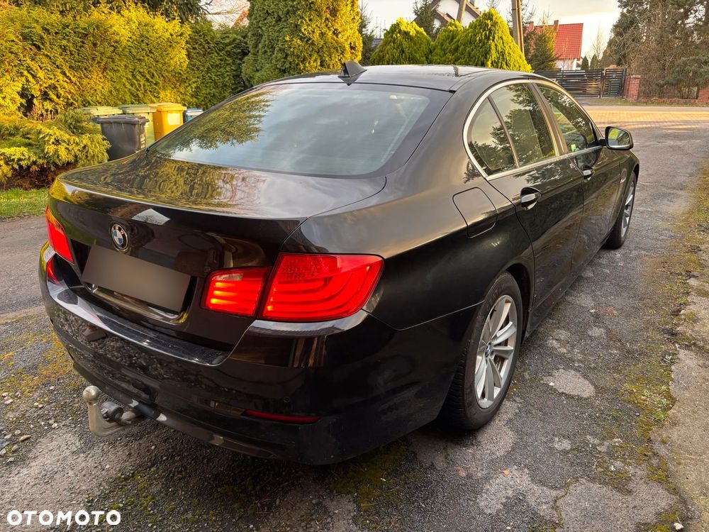 BMW Seria 5 530d Sport-Aut - 25