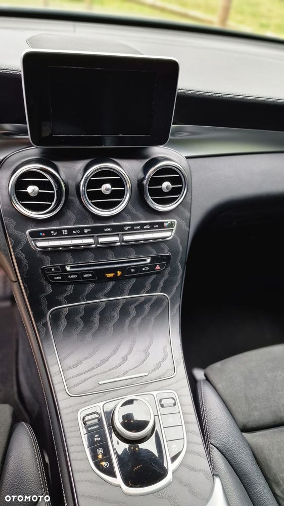 Mercedes-Benz GLC 250 4-Matic - 11