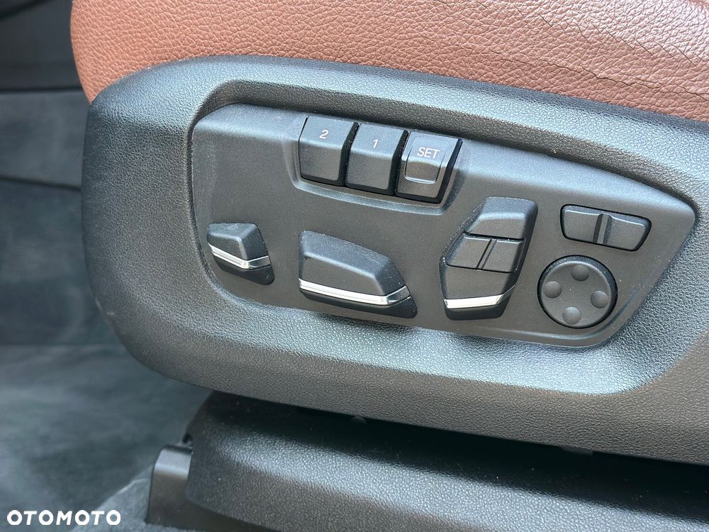 BMW X5 - 21