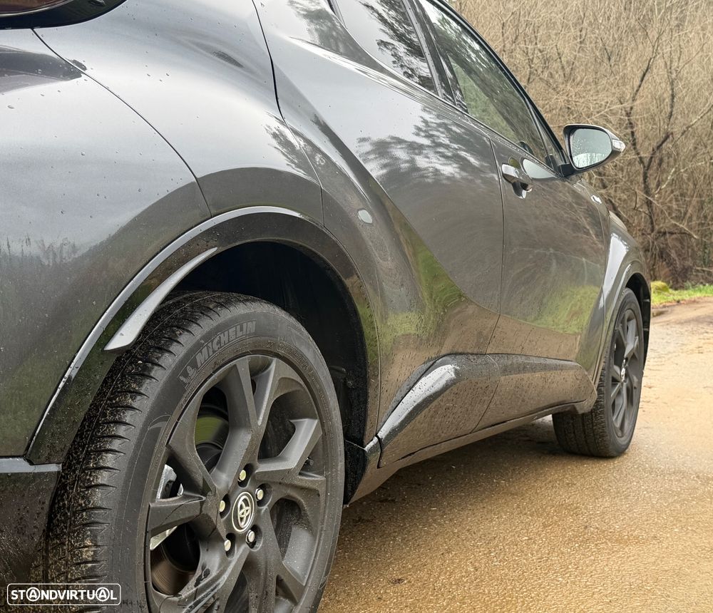 Toyota C-HR 1.8 Hybrid Square Collection - 35