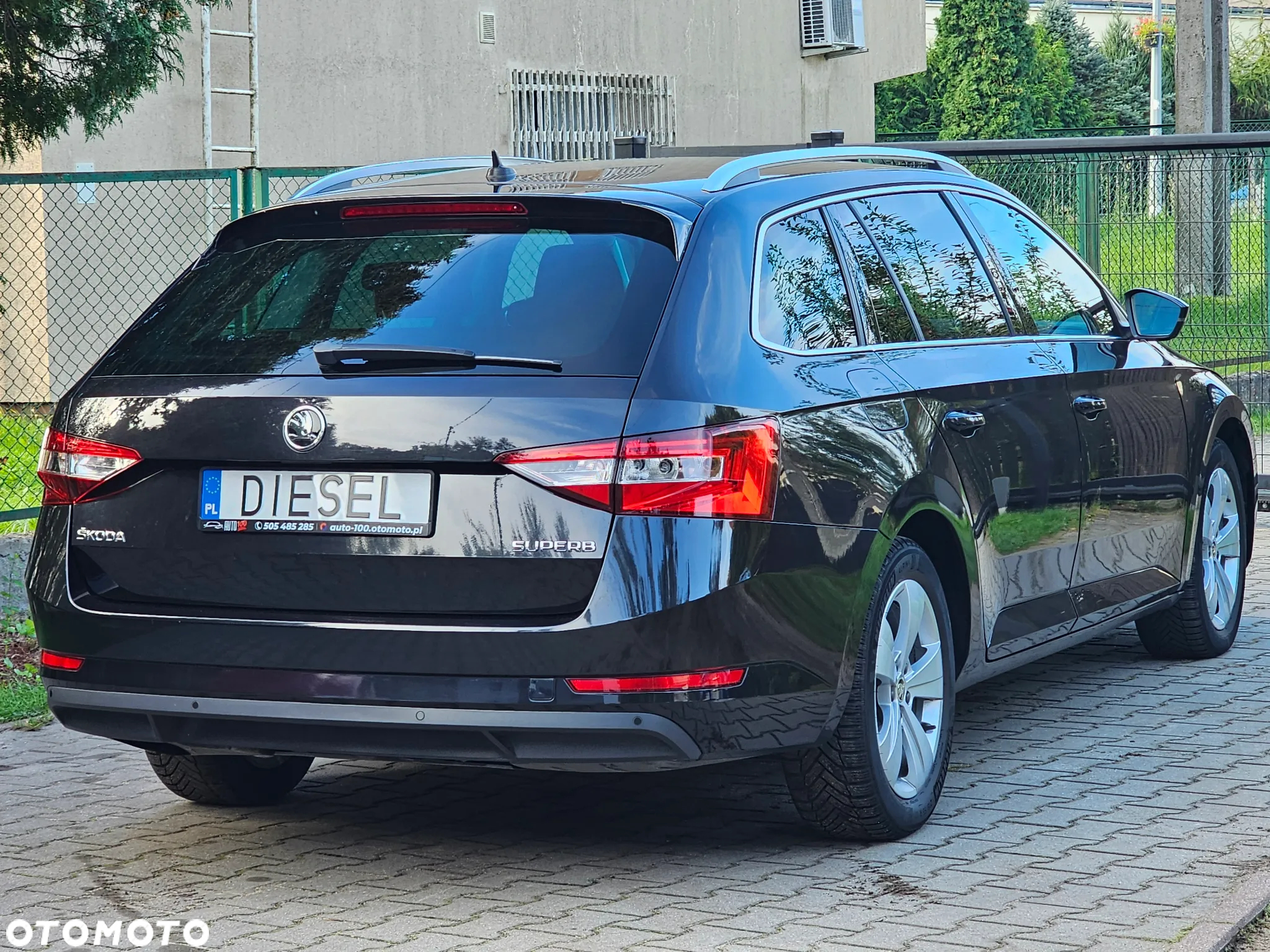 Skoda Superb 2.0 TDI DSG Premium Edition - 5