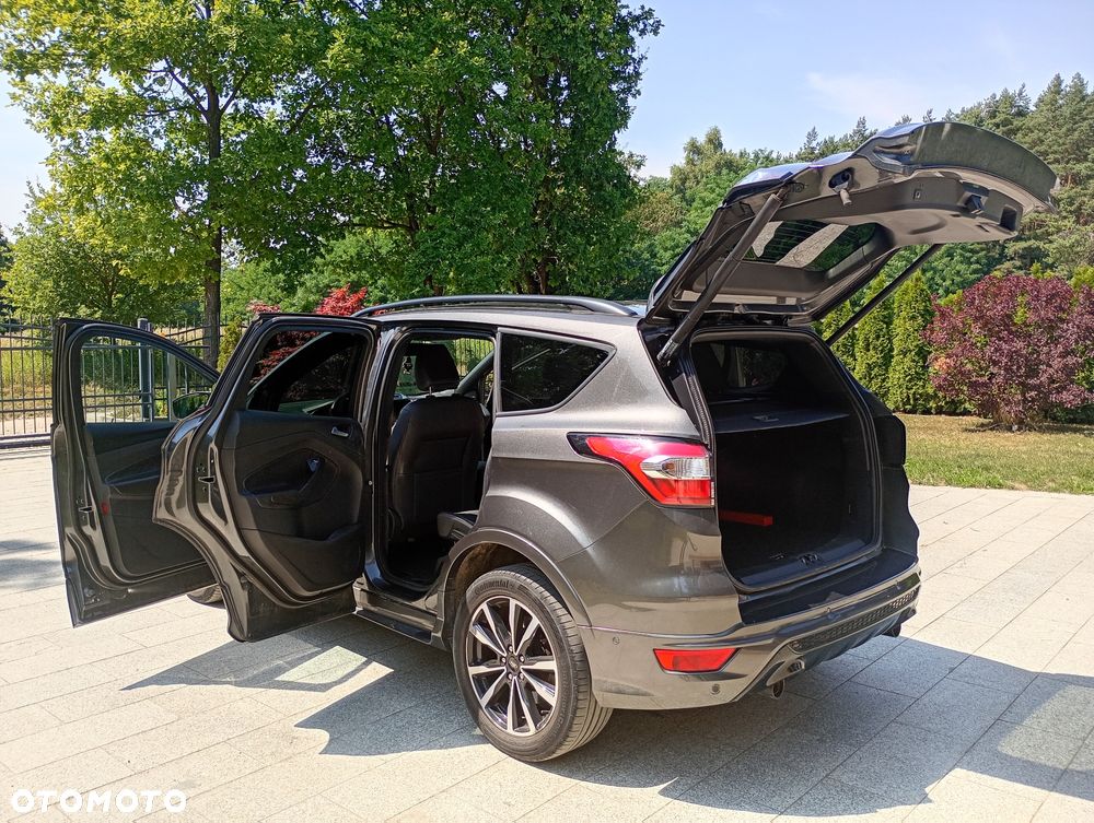 Ford Kuga 1.5 EcoBoost FWD ST-Line - 6