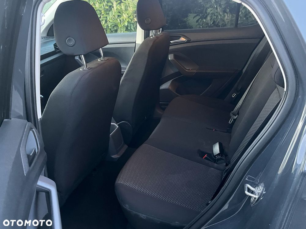 Volkswagen T-Cross - 8