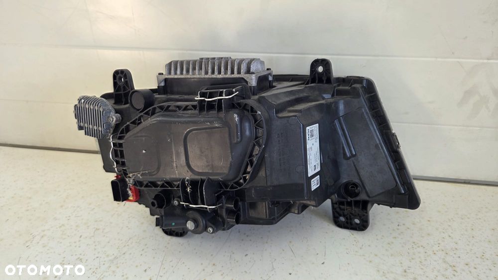 Lampa przednia reflektor full led Man 81251016819 - 3