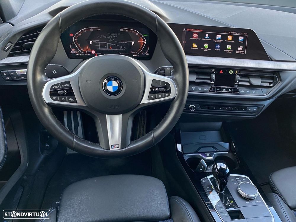 BMW 116 d Pack Desportivo M Auto - 5