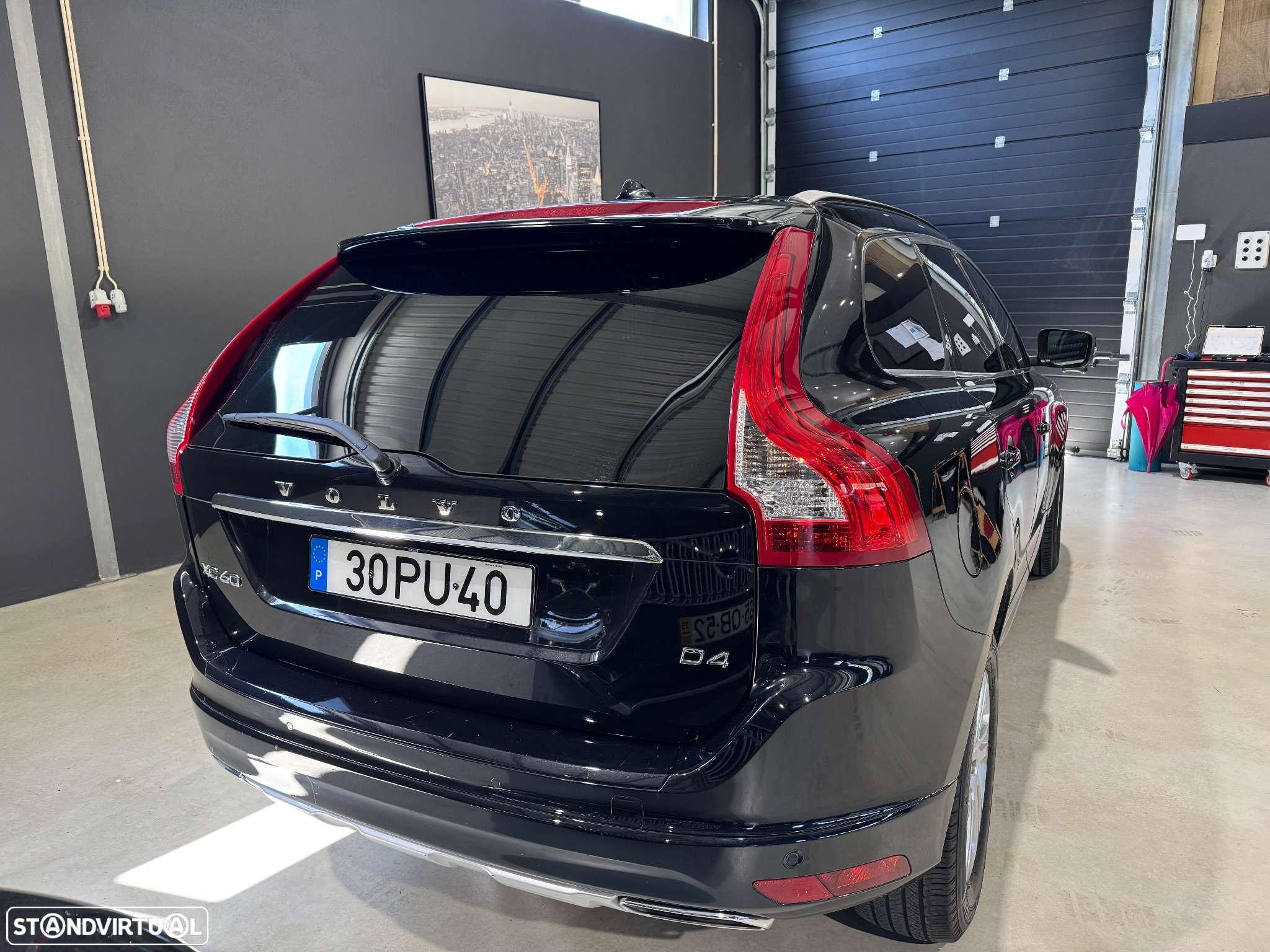 Volvo XC 60 2.0 D4 Momentum - 6