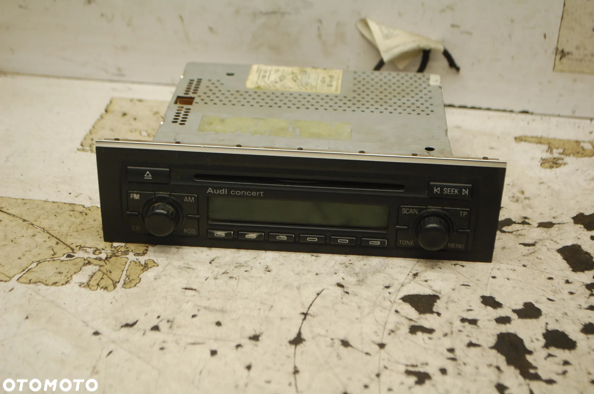 RADIO AUDI CONCERT CD 8E0035186D AUDI A4 B7 B6 8E0035186 - 8