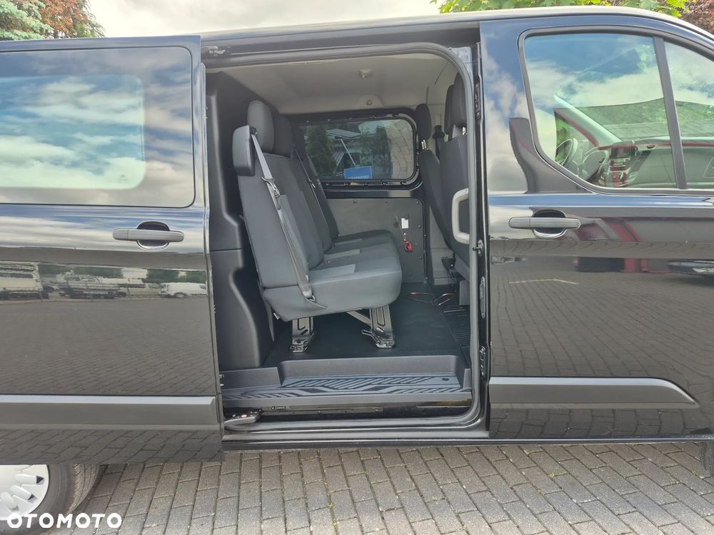 Ford Transit Custom 290 L2H1 Limited - 14