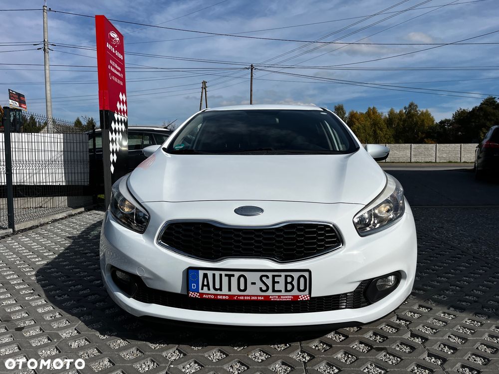 Kia Ceed 1.4 CVVT Attract - 4