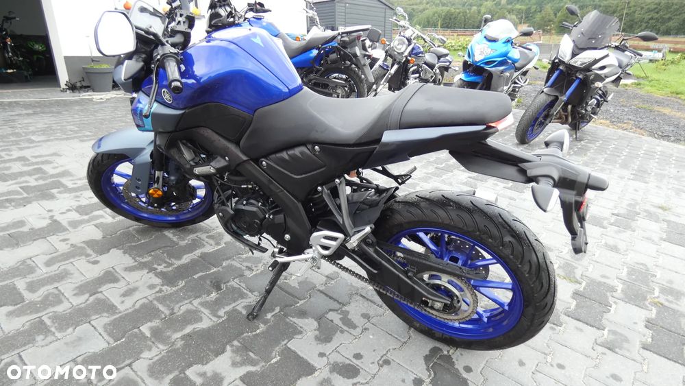 Yamaha MT - 7