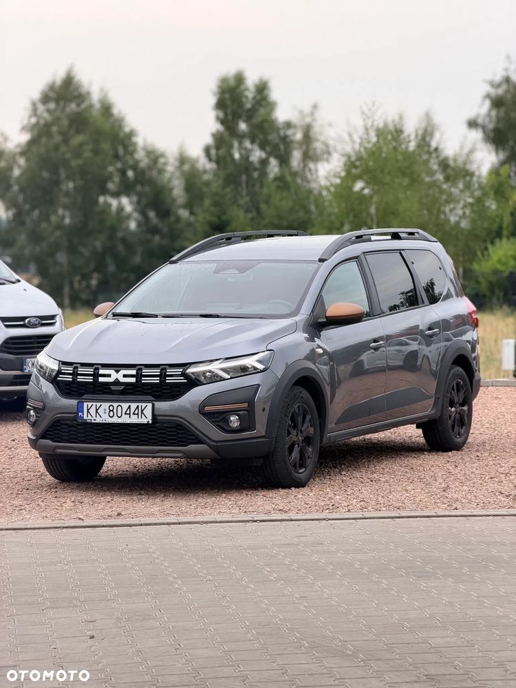 Dacia Jogger ver-1-6-full-hybrid-140-extreme-mmt-7os - 1