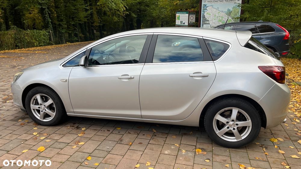 Opel Astra 2.0 CDTI DPF Sports Tourer - 3