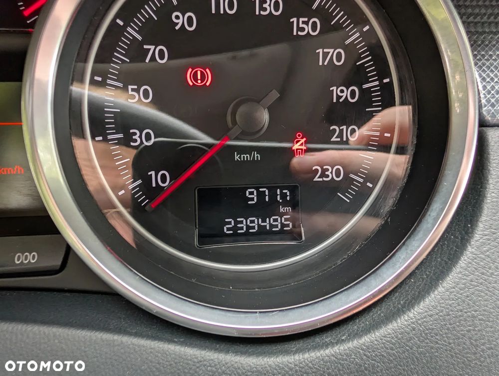 Peugeot 508 - 8