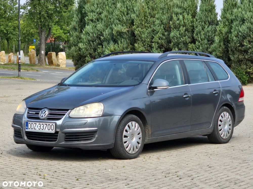 Volkswagen Golf 1.9 TDI Q-Line - 2